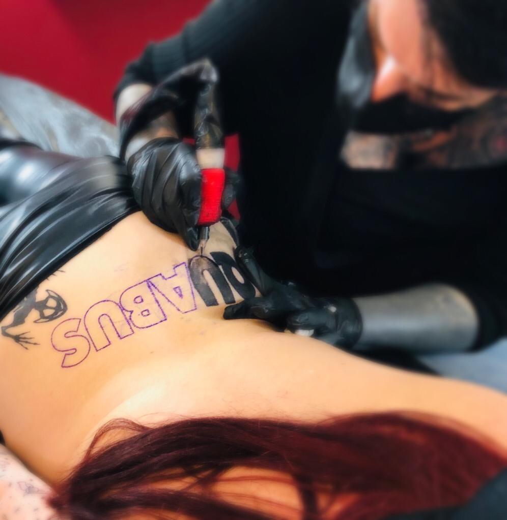 Maximal. Sorgenfrei. Das gute Gefühl einer richtigen Entscheidung. Ein Gefühl, das unter die Haut geht. Ein Leben lang. QUABUS 🐻😮
#ImmortalInkTattoo