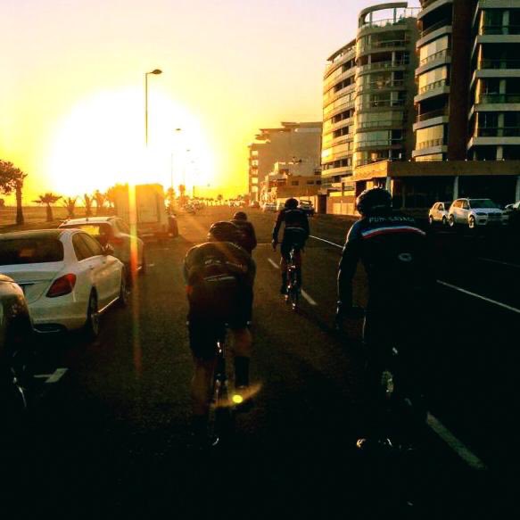 TeamPureSavage's tweet image. What a way to start the morning!! #puresavage #swiftcarbon #lightbro #letsride #morningride