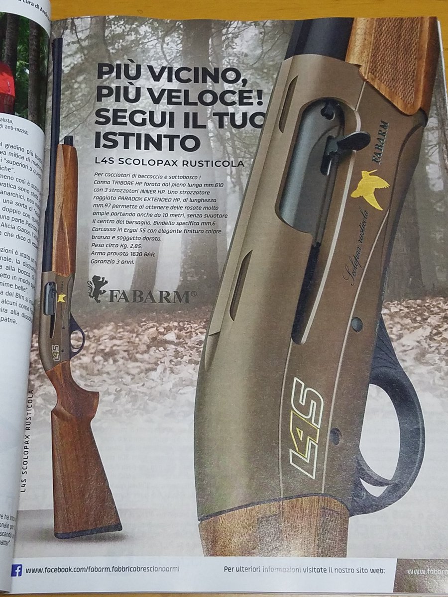 よしぞうmaro そのイタリアの銃器雑誌 日本のgun誌的な立ち位置だが 実銃広告が格好良い 勿論 イタリアも一般人の 拳銃所持は法律違反なのですが