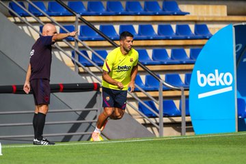 View image on Twitter