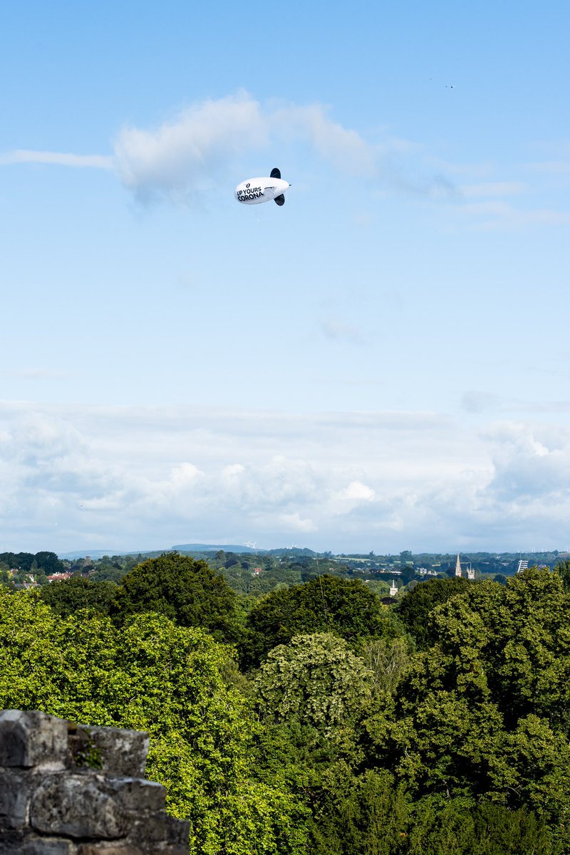 Hey there, blimpy boy...

This beautiful thing is currently floating above Cardiff. Newport by lunchtime and then bobbing around the UK after that emblazoned with the phrase that’s uniting the world!

136 countries complete! 24 hours left! 57 to go!😬

#UpYoursCorona