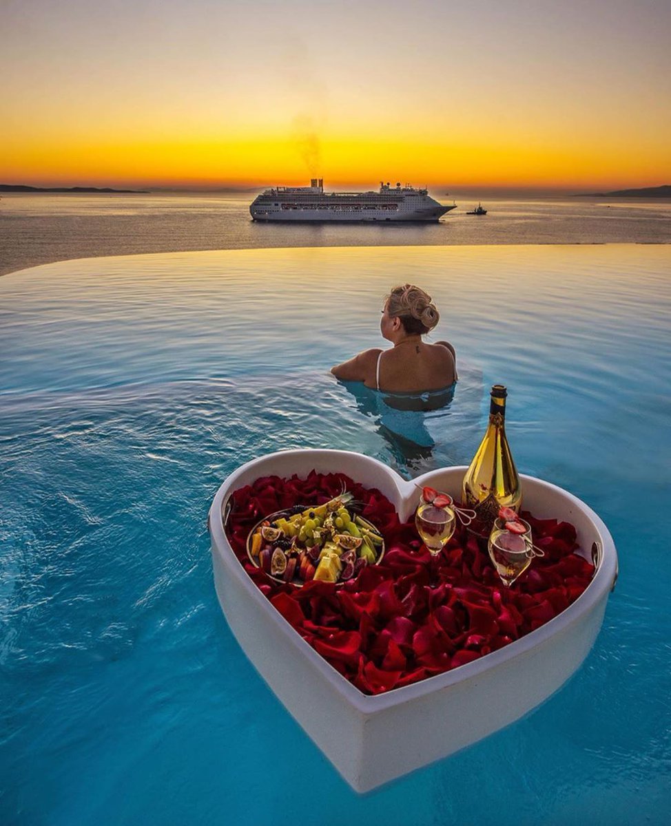squareofin's tweet photo. Cavo Tagoo Mykonos 😍😍😍 Which is your favorite shot? 
Tag your friends!!!
Please Follow Us for more - @squareofin 
Please Follow Us for more - @squareofin 

📸 @_letstravel_ &amp; @cbezerraphotos 
📍Cavo Tagoo Mykonos
.
 #cavotagoo #cavotagoomykonos #cavotagoohotel #cavotago https://t.co/PI6Q3KgGP1