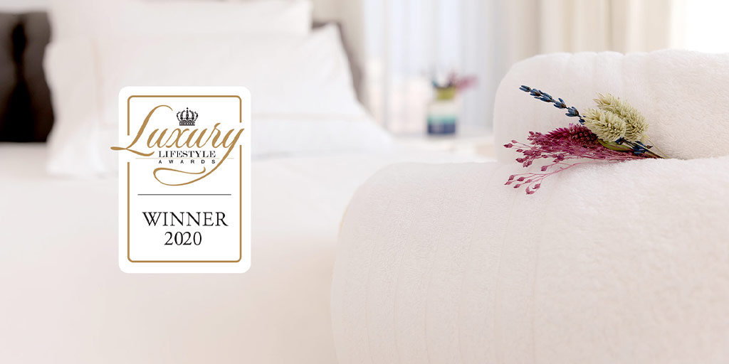SkyPrimeGroup's tweet photo. We are happy to announce that SkyPrime Villas, a member of SkyPrime Group, has been awarded the Luxury Lifestyle Award 2020.SkyPrime Group is proud of the recognition received for the high quality and standard of the bespoke villas we develop.
#skyprime https://t.co/9cwaXR7hXy https://t.co/IuTcheOthu