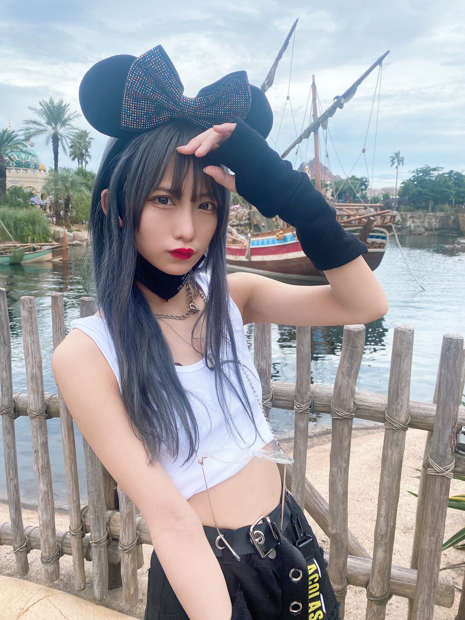憂てゃ 貧乳ヘソ出し乳出しファッション流行ってくれ 貧乳はどう考えても世界一可愛い なんたって24時間366日ノーブラ生活だぞ 全世界の巨乳オタクも貧乳に目覚めてくれ 貧乳はいいぞ T Co Bemxnrf005 Twitter