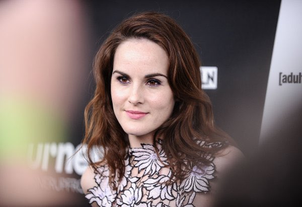 SaveGBTweets's tweet photo. Sending positive vibes to our Queen today #EmmyNominations #please #michelledockery https://t.co/RI8T9VbWfw
