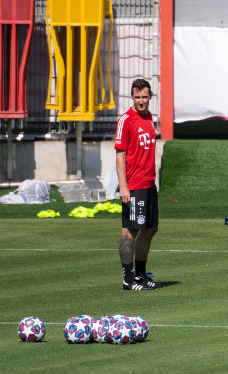 Bayern Germany On Twitter Miroslav Klose In His First Training Session As Assistant Coach Https T Co Vbyyybmr2t Twitter