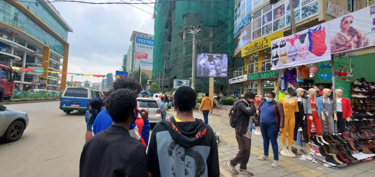 GetachewSS's tweet photo. 1 : 20 PM #CharlieChaplin #22Area #EverydayEthiopia https://t.co/Q6rufmWHIr