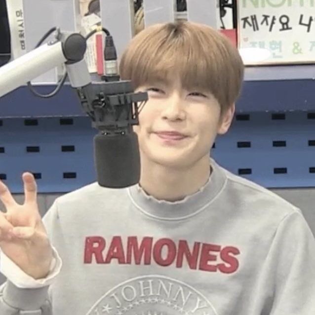 정카롱 ( ॱଳ͘ )♡ᵎ #재현버블