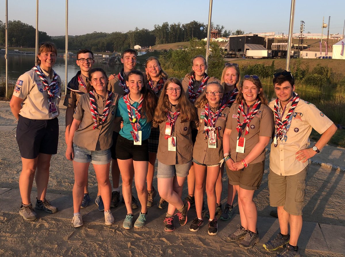 On this day last year, my heart was bursting with pride as I saw 12 young people from every nation and region of the UK be ambassadors for <a href="/UKContingent/">UK Contingent 🇬🇧⚜️</a>. They started as strangers, but became one amazing Impact Team 💜
#SkillsForLife