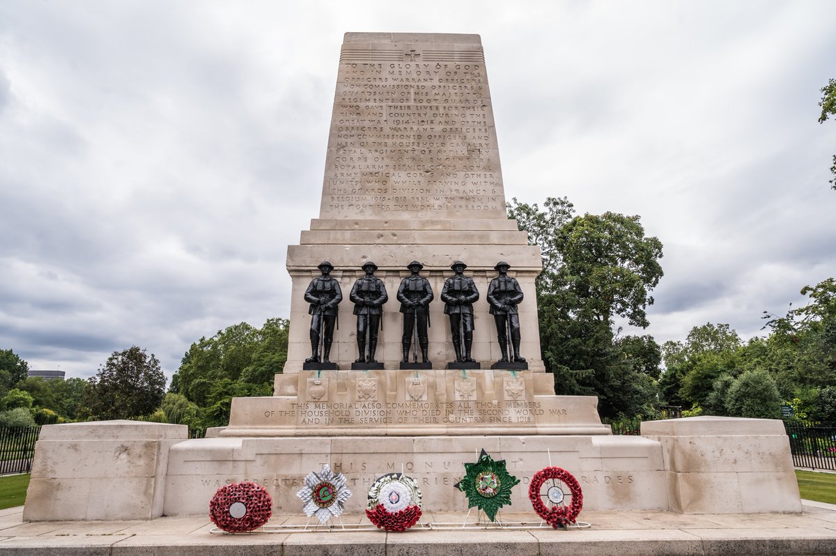 [THREAD]  #photooftheday 28th July 2020: Guards Memorial https://sw1a0aa.pics/2020/07/28/guards-memorial/