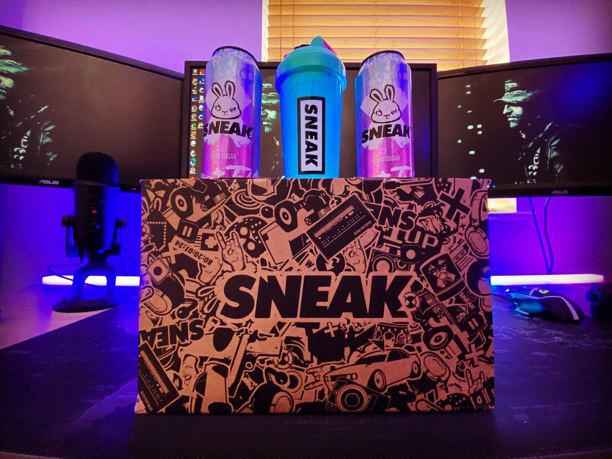 AtomicGaming99's tweet photo. There’s only one thing I need in stream @SneakEnergy 😍🔥 #sneakenergy #sneaksetups #facebookgaming #streamer #gamingcontentcreator #AtomicGaming https://t.co/MDxpG5MrEX