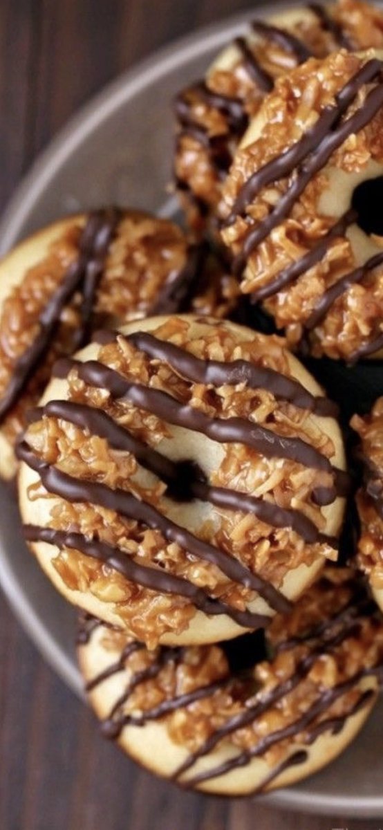 carolcoppie's tweet photo. Good Tuesday morning! It’s time to make the Donuts! ☕️🍩 https://t.co/j7mzrXBb0F