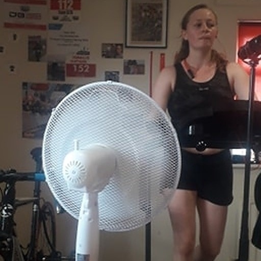 BikesandLaces's tweet photo. The faces i pull during a virtual run! Show me your mid treadmill run #FocusFace @ukrunchat
#RunRideLive #BikesAndLacesCheckIn #MiddayBreak #RunnersOfInstagram #CyclistsOfInstagram #RunRideRecover #SportsPhotography https://t.co/742Vl8BiQk
