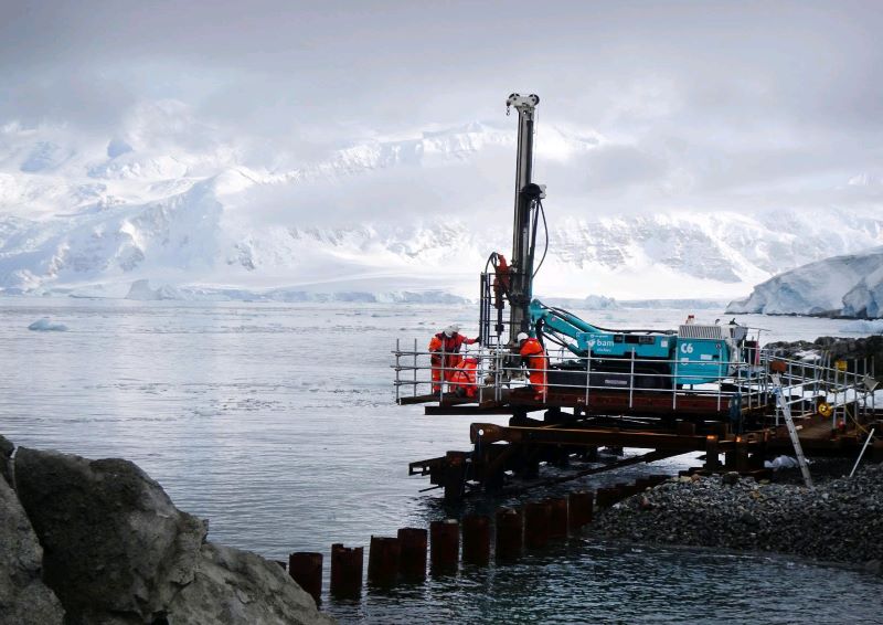 ICEWalesCymru's tweet photo. What are you doing this Friday? Like to join @ICEWalesCymru ground engineers at the Ends of the Earth? Discussing challenges we are overcoming working for British Antarctic Survey
Register now for this free webinar 31 July 13.00 hrs https://t.co/7kYKY5yvfi
#LivingroomLearning https://t.co/LdIMQ00vlz