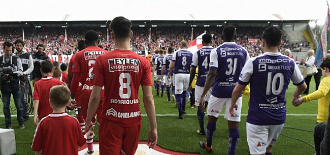 voetbalnieuwsbe's tweet photo. Gouverneur heeft slecht nieuws voor Antwerpse profclubs #KVM #KBVA #RAFC #KVCW https://t.co/q7FZMSg611 https://t.co/nPLZxuJ70w
