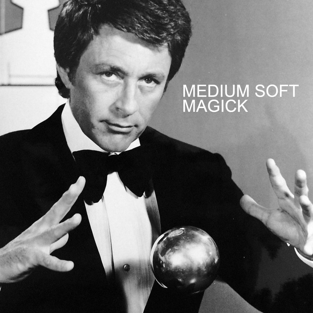 amazingradio's tweet image. Let&apos;s enjoy some new music then, this hour @Frankie____ will be spinning a new release from @_mediumsoft and something off that great debut EP from @eyesorejinx via @eggyrecords 

amazingradio.com/afternoons