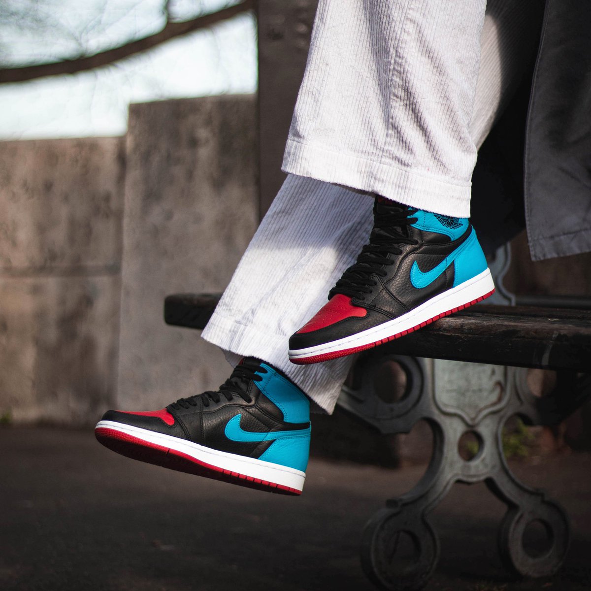 LimitedRunShop's tweet photo. Initially releasing on Valentine’s Day this year, The Air Jordan 1 UNC to Chicago pays tribute to Michael Jordan’s day at both UNC and the Chicago Bulls. We have a few pairs left so get yours! https://t.co/Am53XPzh3K
📸: @wethenew
#limitedrunshop #unctochicago #AJ1Addict https://t.co/eMunplYnZc