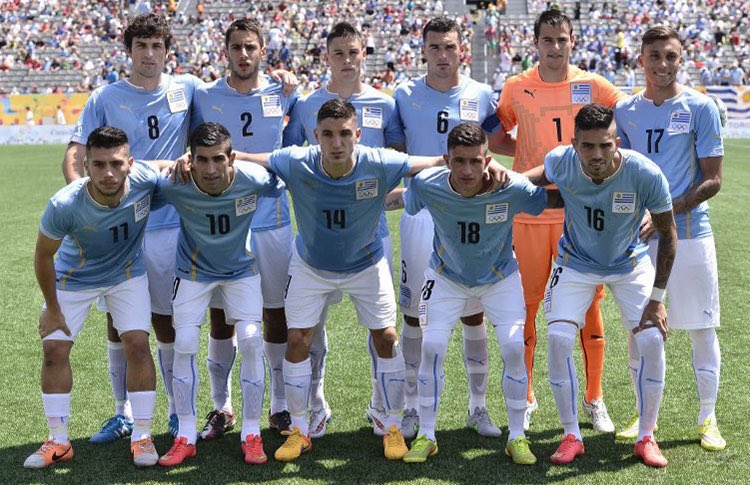 Julio 26, 2015 #RECUERDO
Uruguay derrota 1-0 a México y ganan el Oro de los Panamericanos de Toronto. Jugaron De Amores;Mathías Suárez,Sebastián Gorga,Fabricio Formiliano,Federico Ricca; Nicolás Albarracín,Gastón Faber,Lozano e Ignacio González;Michael Santos y Juan Cruz Mascia.