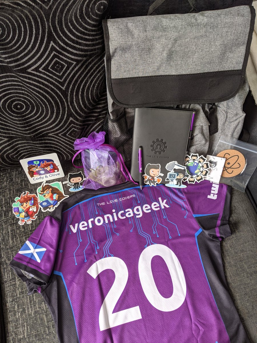 Thank you @csharpfritz & @thelivecoders for this amazing delivery! 🥰 #CommunityRocks #LiveCoders #twitch