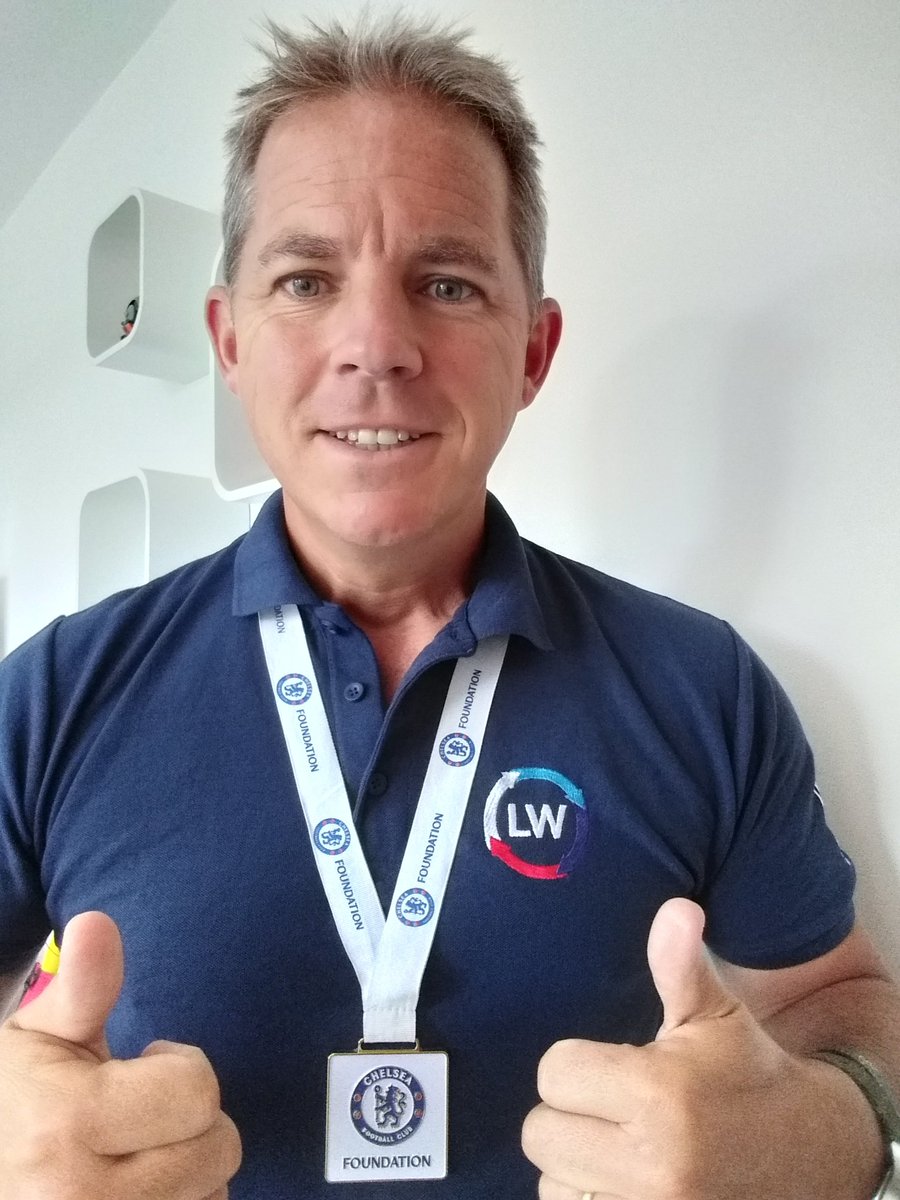 UKAUSVeteran's tweet image. RU a #veteran &amp;amp; need meaningful work?
We may wear blue shirts, but you don't need to be a @ChelseaFC
fan to sign up for our virtual @WeAreLifeWorks-Remote employability programme starting on the 6th Aug. 
Please check out  wearelifeworks.org.uk for more details.
@CFCFoundation