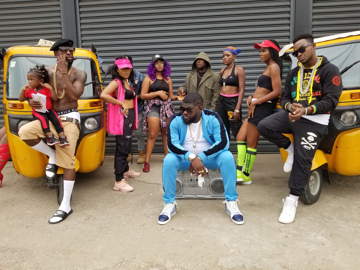 leggoriendeplus's tweet photo. #MrLeggoVEVO
👉🏾👉🏾👉🏾https://t.co/JRxRa8AtvH
#Time2leggo
#AbonneToi https://t.co/iLL29Tf1sr