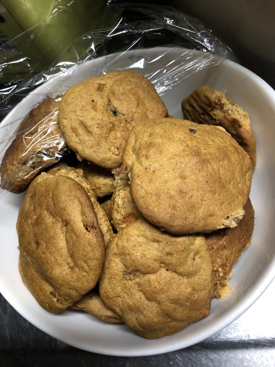 サキエル ジェリー 材料 ホットケーキミックス ヨーグルト レモン汁 重曹 牛乳 無塩バター アップルファイバー レモンジャム 林檎ジャム ベリー 全て適量 材料をボウルで練り 予熱したオーブンで焼く 大きめだとスコーンに 薄く焼くと サキエル ジェリー 材料 ホットケーキミックス ヨーグルト レモン汁 重曹 牛乳 無塩バター アップルファイバー レモンジャム 林檎ジャム ベリー 全て適量 材料をボウルで練り 予熱したオーブンで焼く 大きめだとスコーンに 薄く焼くと