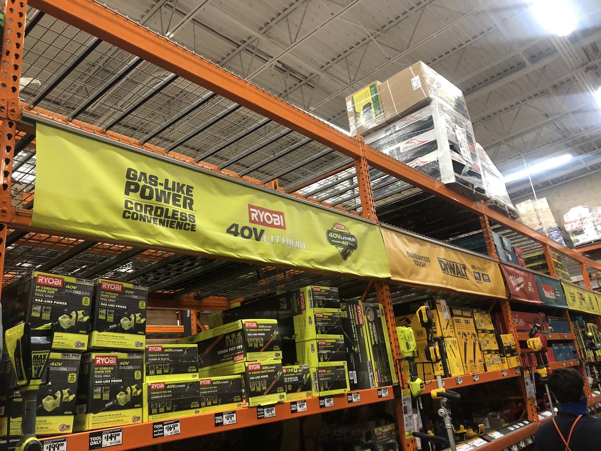 Great job packing down the garden power aisle by Jim and Dave!! Awesome job gentlemen!!!! #packdownparty <a href="/JasonArigoni/">Jason Arigoni</a> <a href="/hmalak/">Sam</a> <a href="/V_Soto_G/">Vanessa Soto-Garcia</a>