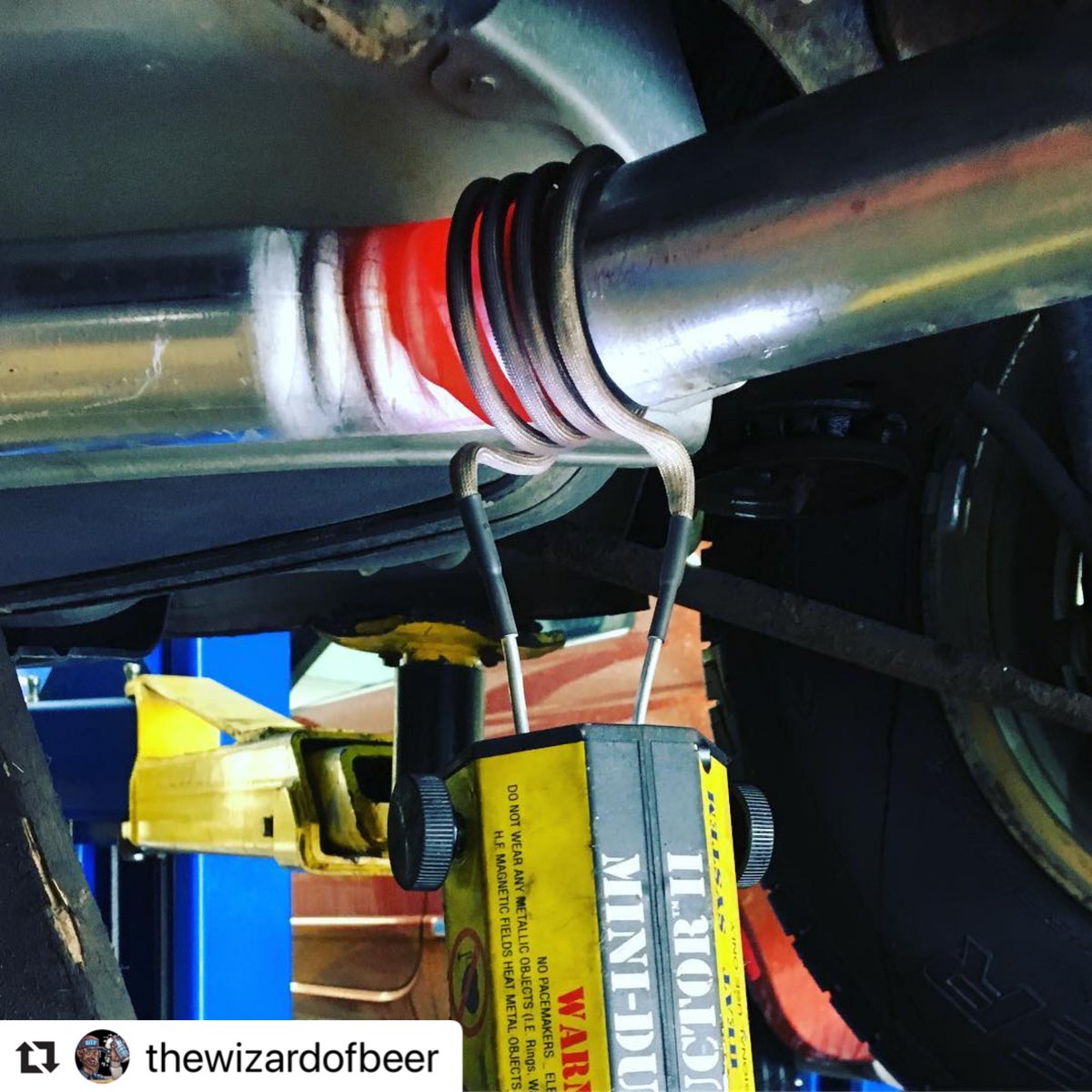 invisibleheat's tweet photo. Shoutout to @thewizardofbeer for this post using his #MiniDuctorII to bend exhaust! Tag us and show us what applications you're using your #MiniDuctor for to be featured next!
#Repost @thewizardofbeer with @make_repost
Fixing a bad bend
#exhaust #repair #miniductor #induction https://t.co/7R4lTFJROQ