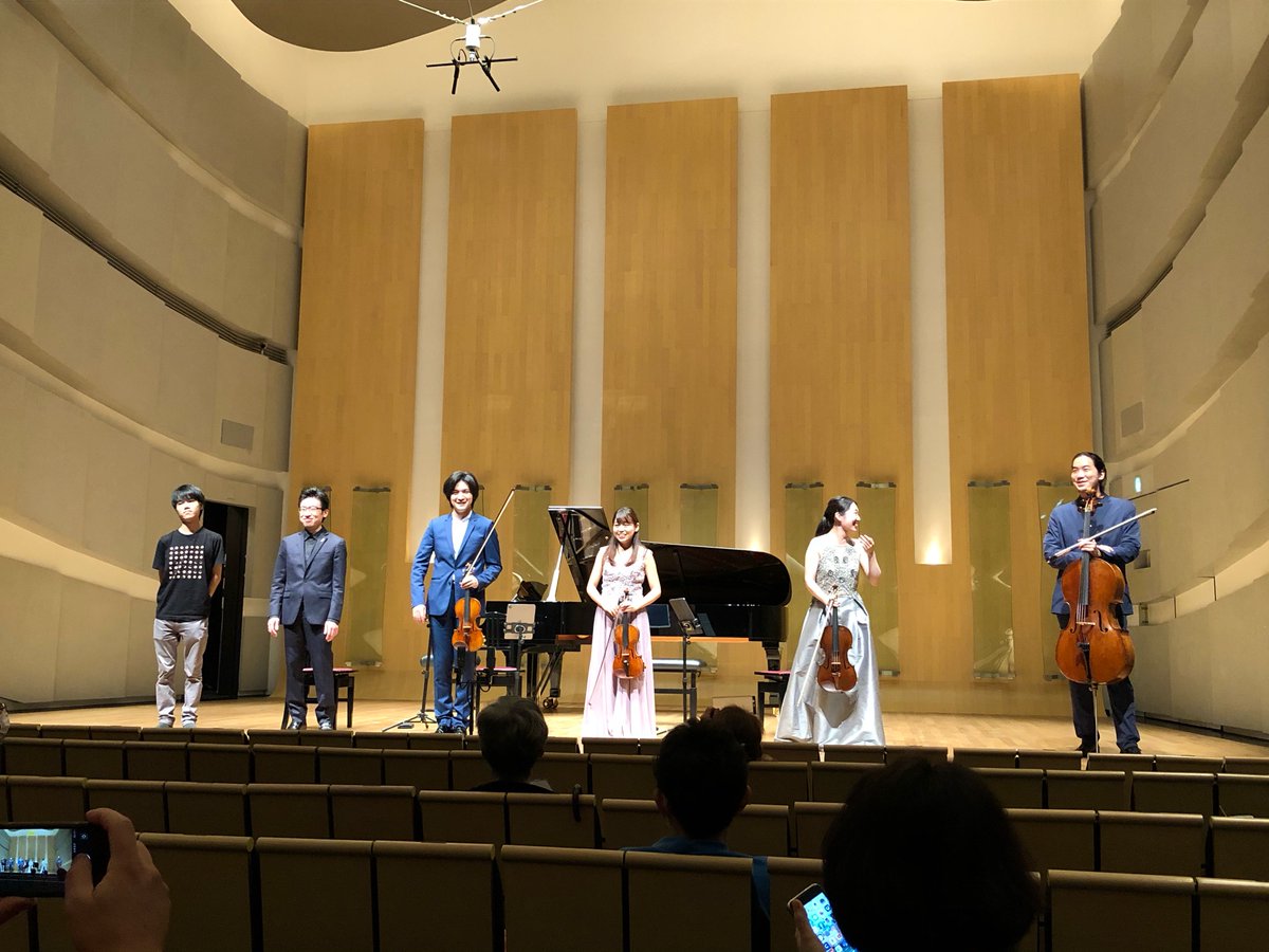 klsg's tweet photo. “A curious come &amp; go from Bach to contemporary” @HakujuHall has done, with full of smiles! The audience behaved according to “Hakuju model” against COVID-19. https://t.co/WympPOzDrP