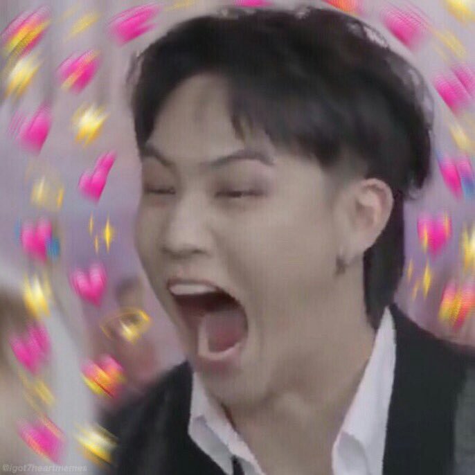 hearts!!  #ExaGOT7  #ExaBFF #GOT7  @GOT7Official