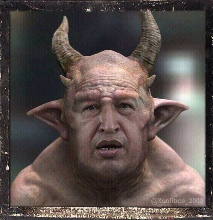 teylocarete's tweet photo. #66AnosChavezInvicto cumpliendo años, desde la quinta paila del infierno le envío muchos saludos a todos los estúpidos que todavía siguen mis absurdos y arcaicos ideales. https://t.co/fbuEm6QBFT