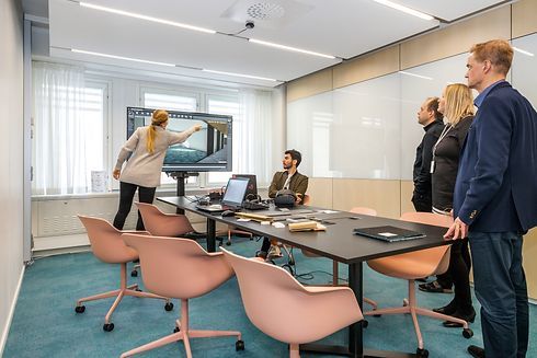 agile_work's tweet photo. How to develop the customer experience and services to better meet the needs of members?  
Read the whole case to find out how the pilot was built and where we are heading as we continue to work with @TEK_akateemiset.

https://t.co/MBpiIOcAEw

#CustomerExperience #workplace https://t.co/BjoPQ9k4eV