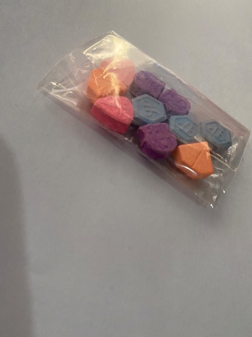 420veryfriendly's tweet photo. Molly available in Ibadan for 8k per one, hmu https://t.co/GZ1c7W27mx