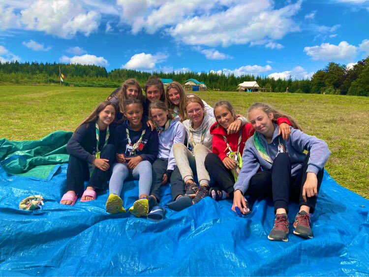 MarieMedGuides's tweet photo. Bienvenue aux nouvelles qualifiées! Elles ont choisi d’annoncer elles-même leur qualis pour garder la surprise ... ☀️✨🔥 https://t.co/pF3KW3gUg1