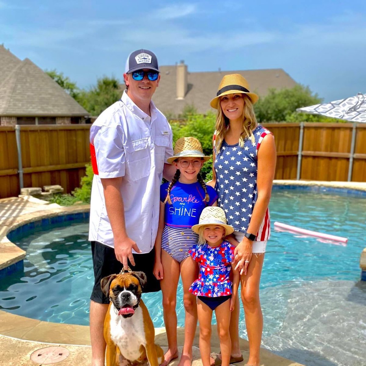 lnthompson4's tweet photo. Happy (24 days late) 4th of July 🇺🇸❤️🤍💙 https://t.co/6YH9bx8pvR