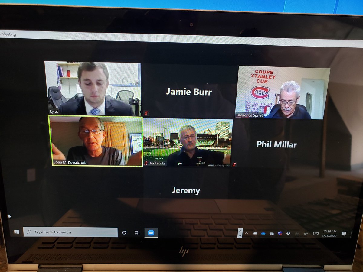 Jamie Burr tweet media