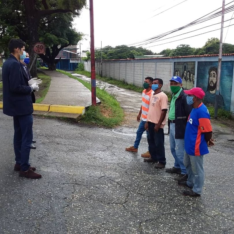 CICPC250's tweet photo. #En el #cicpcCojedes, nuestros funcionarios continúan realizando  labores de abordaje y supervisión dirigida a la ciudadanía, enmarcada en la campaña para la prevención del Covid-19. No formes parte de las 
https://t.co/A4yWEe0zC6 https://t.co/MSvbrBZc5T