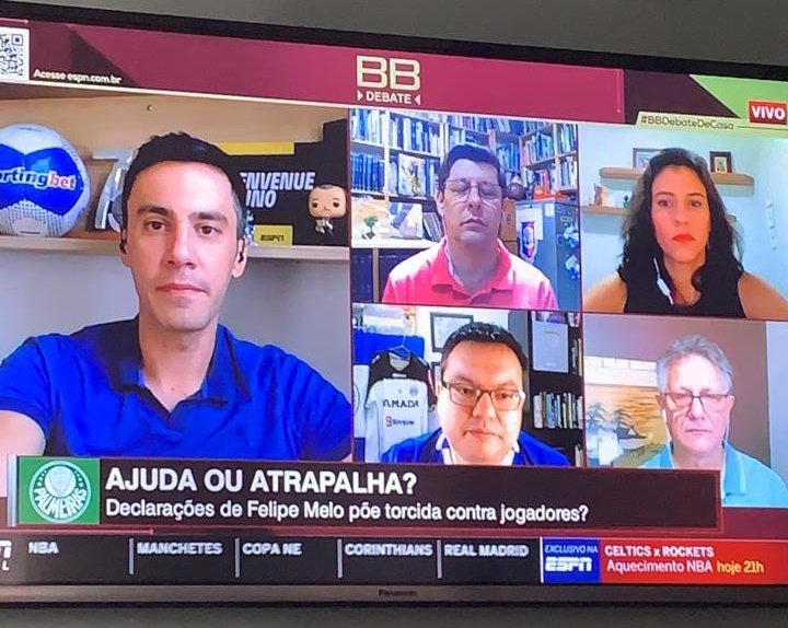 educhocolate's tweet photo. Morre Rodrigo Rodrigues...
Enquanto isso, em sua ex casa...
#RipRodrigoRodrigues
#RipESPN https://t.co/272uhLXtKM