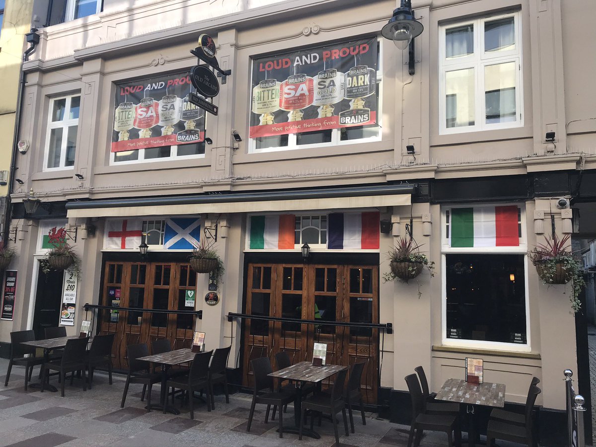 TheOldArcade's tweet photo. Less than a week to go...
@TheOldArcade we will open Mpn 3rd Aug 12-11pm...
Book a table to make sure you don’t miss out...
Book on line, FB, Twitter e-mail or the good old 📞...
You can just rock up &amp; hopefully we will fit you in... https://t.co/OGqpJJGRLK