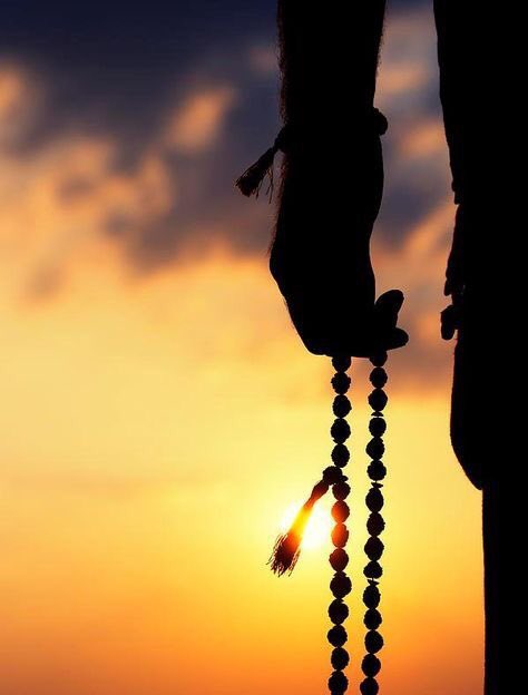 But few research paper has already been published by indians.One of the best known research papers was published by Dr. Suhas Roy of the prestigious Indian Institute of Technology in Banaras, India. Dr. Roy's research confirmed that the healing powers of Rudraksha beads