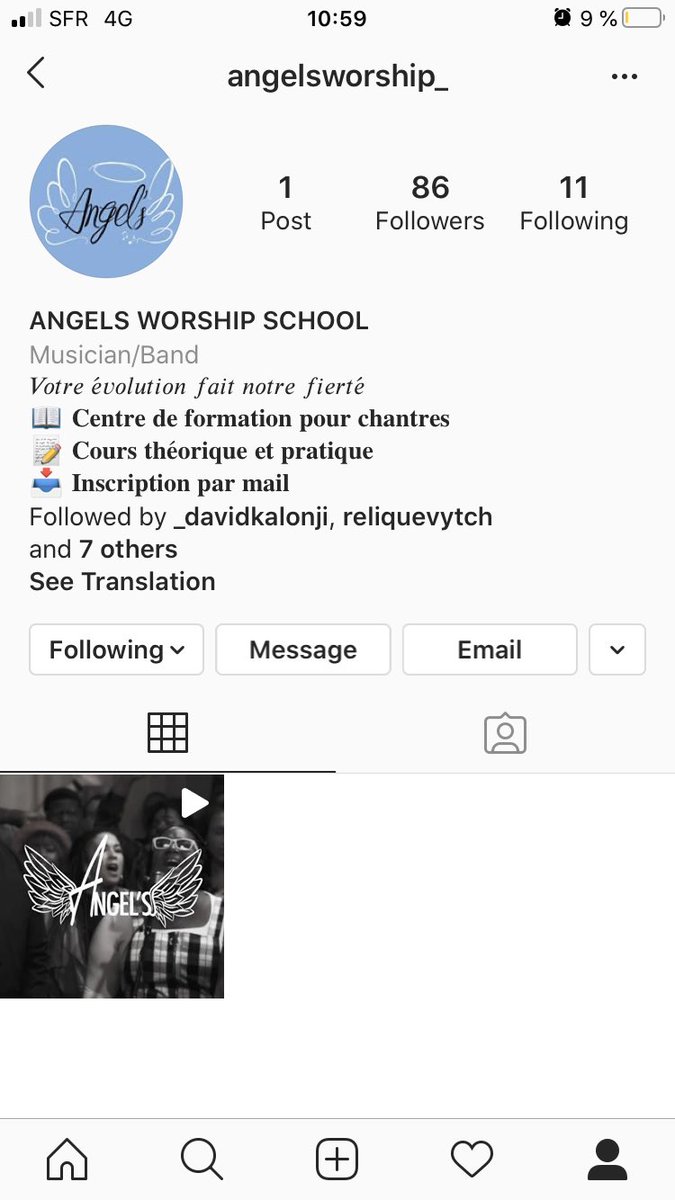 ANGELS WORSHIP SCHOOLC’est une école de chant tenu par des artistes avec des voix mais wow  ce qui est bien avec cette école c’est qu’ils nous font travailler la voix mais ils nous apprennent aussi l’importance du service en t’en que chanteur gospel France 