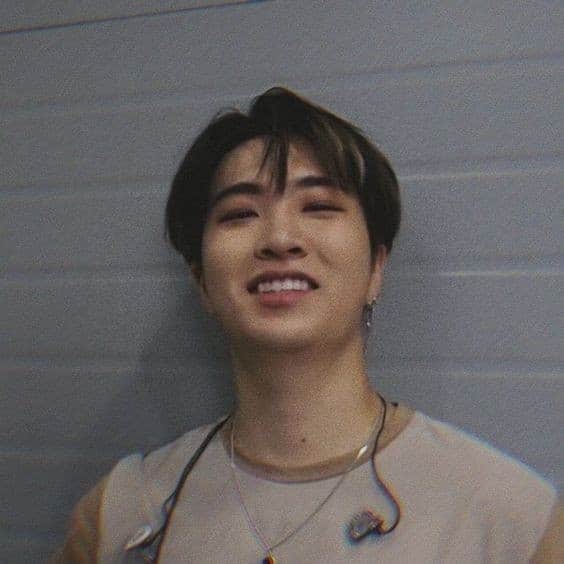 Pcltl2019's tweet photo. ไฮไลท์ผมเนอะอย่าหล่อ😘😘
#ExaGOT7
#ExaBFF https://t.co/vvLiaHII5r