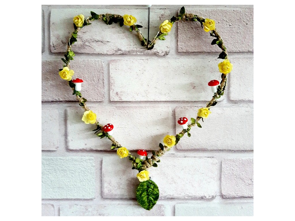 Daydreamdesign4's tweet image. etsy.com/uk/shop/Daydre…
#toadstall #yellowheart #lightupdecor #heartdecor #etsyshop #daydreamdesignsdecor
