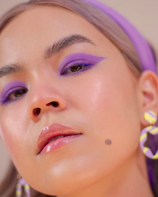 Berauscht euch am Zucker (ohne die klebrigen Finger) mit der Cotton Candy Palette.💜Die heißen Pink-, soften Lavendel- und dunklen Trauben-Shades sind durchzogen von samtig intensiven matten &amp; glänzenden schimmernden Finishes.📸<a href="/cloesshi/">cloesshi</a>