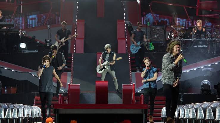 vulnerableshe's tweet photo. One Direction siempre va a ser siempre una parte importante de mi vida no importa cuanto tiempo pase 
THIS IS NOT THE END https://t.co/acsFivE3lA