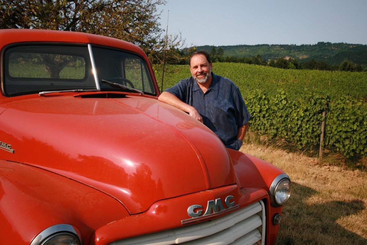 The 1.5-acre Halliday Hill block overlooking @brickhousevineyards on Ribbon Ridge is an integral part of the winery's 30-acre Biodynamic estate plantings. Learn more about winemaker Doug Tunnell’s lot from this block: willamettewines.auction/instapinot #wvauction