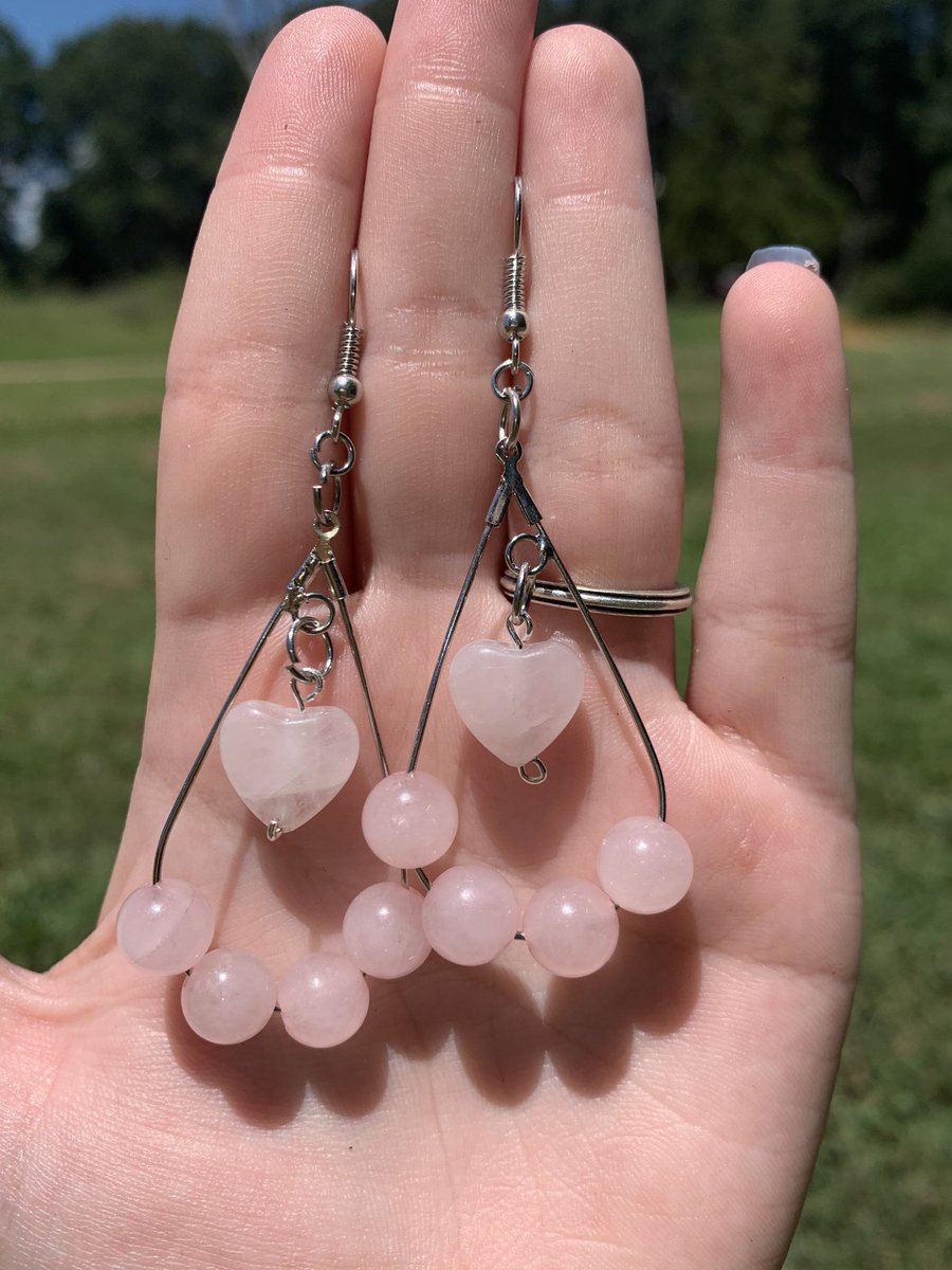honeyb_jewelry's tweet photo. update is live :) go check out the new earrings and necklaces!! https://t.co/WOzDa5Onjo https://t.co/kpWASmLdCe