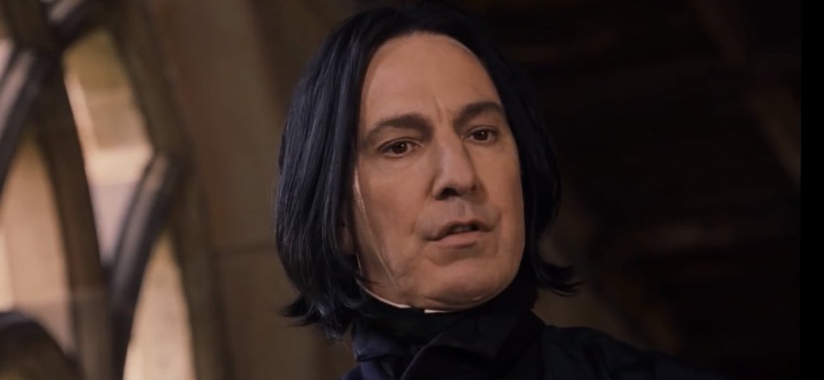 pbomrin's tweet photo. 表情がかっこよすぎてやばいです
口元、鼻筋、瞳、眉、最高ですね
2枚目の片眉をくいっと上げる仕草
好き

#セブルス・スネイプ #めっちゃ久しぶりのツイート https://t.co/YW8Gk7Z4DC