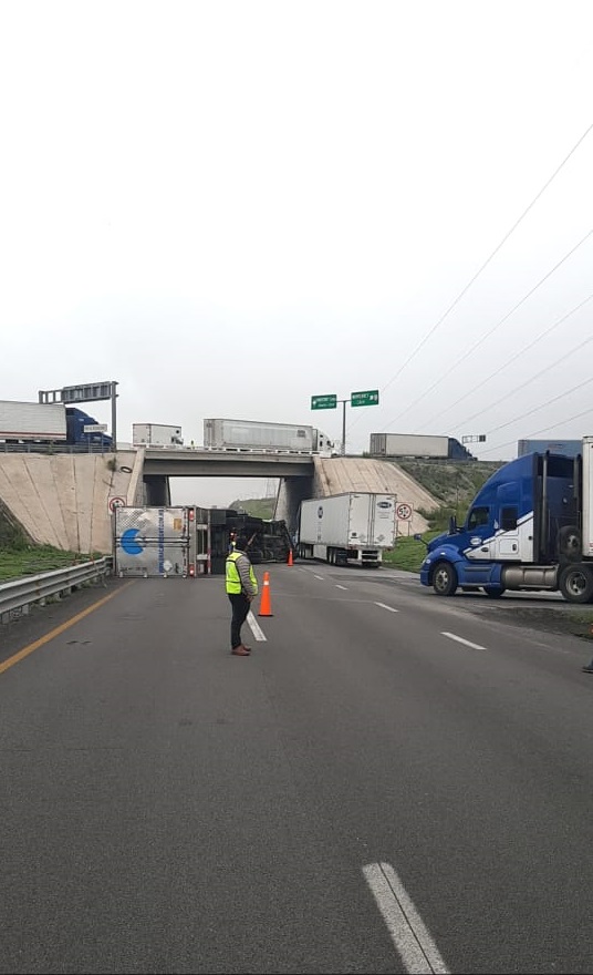 Guardia Nacional Carreteras tweet media