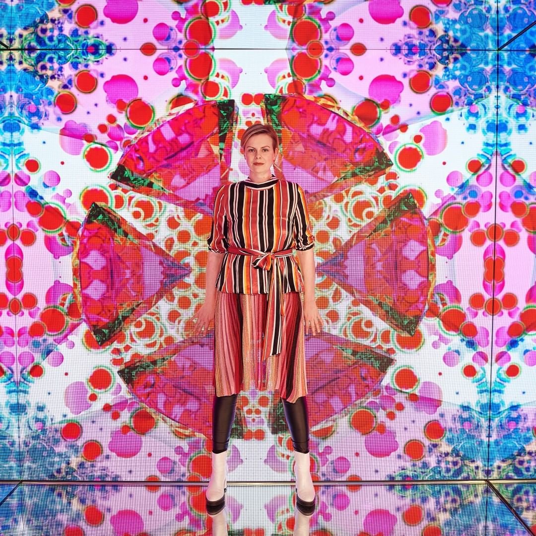 Thanks for this amazing photograph @carlihermes

When diamonds come together we shine even more.
Shot is taken in the kaleidoscope room. This time with me in it. Every time when I step inside I have troubles leaving. So calming. 💎💎